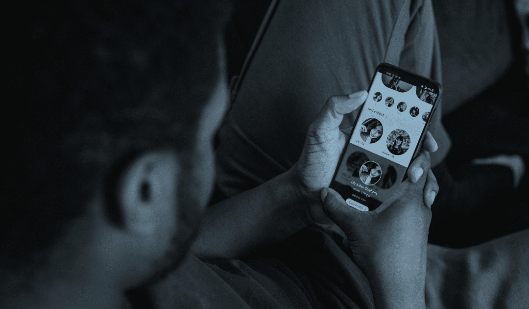 Ask Kari: Was it inappropriate of my friend to inform me (in public) that she saw my husband on Tinder?