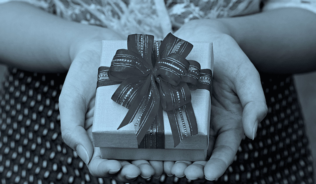 Ask Kari: If someone you barely know gifts you, are you required to gift back?